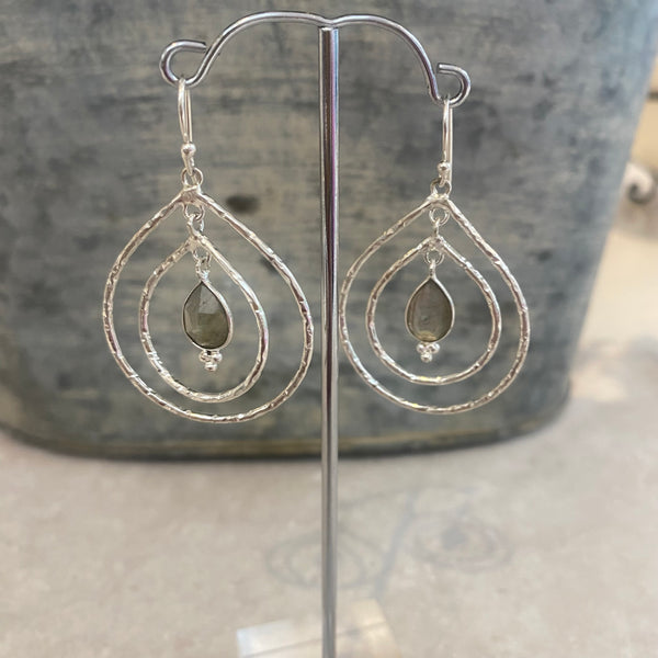 Saskia earrings