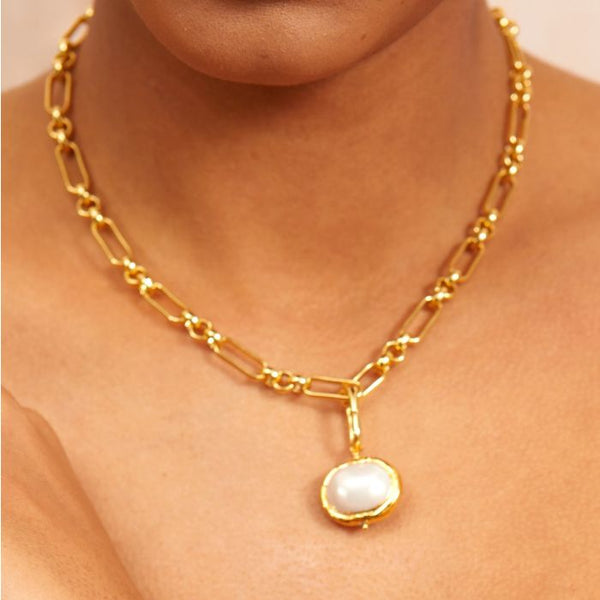 Piaf necklace